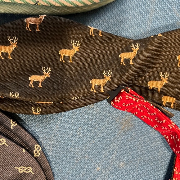 7 Preppy Bow Ties silk, Bloomingdale’s, Ralph Lauren, Cremiux, Calvin Klein - Picture 2 of 5